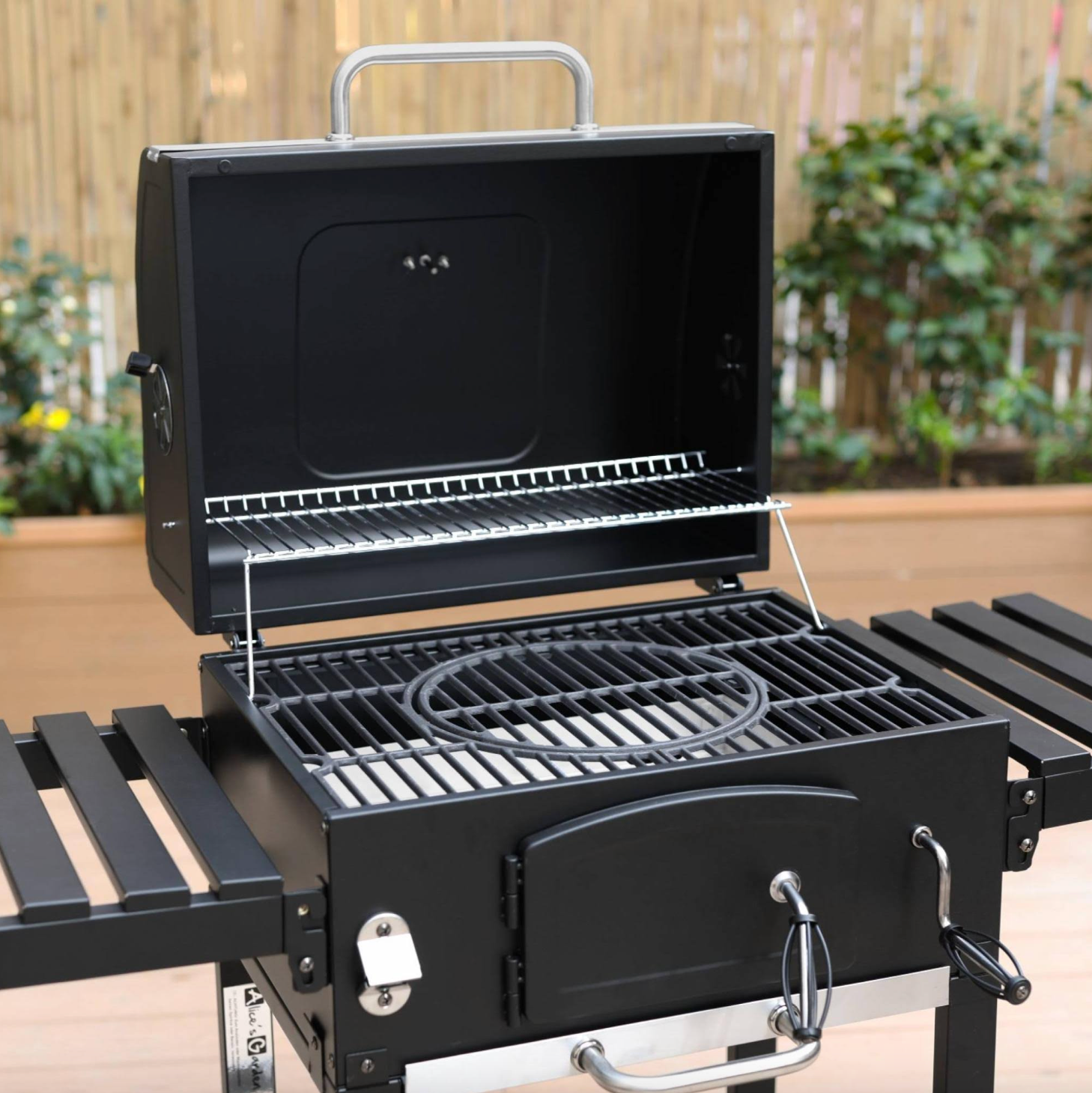 Barbecue Grill charbon de bois Noir - fumoir avec récupérateur de Cendres